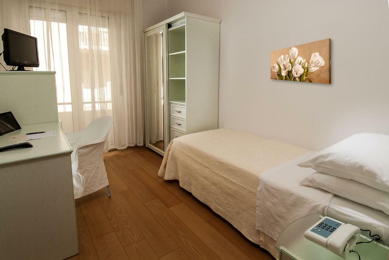 Hotel La Rosa Cattolica Buitenkant foto