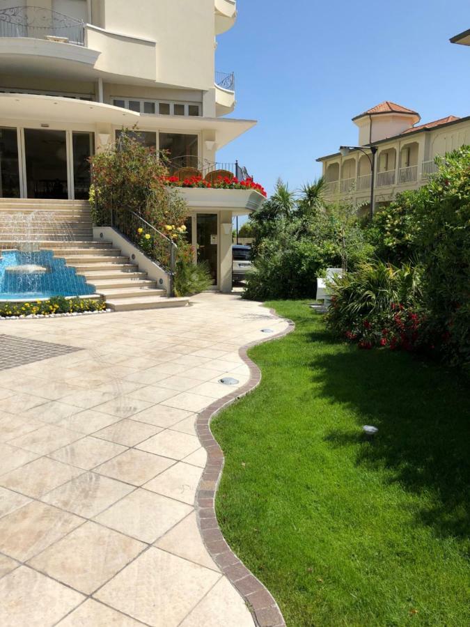 Hotel La Rosa Cattolica Buitenkant foto