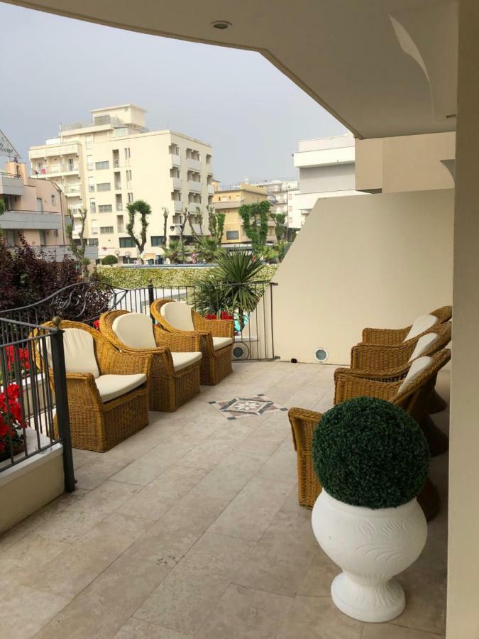 Hotel La Rosa Cattolica Buitenkant foto